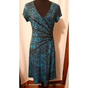 Connected Tourquoise/Black Japanese Look Size 8 Women's Dress
